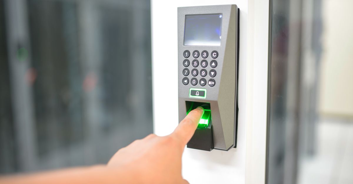 locksmith unlocking front door — Sheepshead Bay, Brooklyn