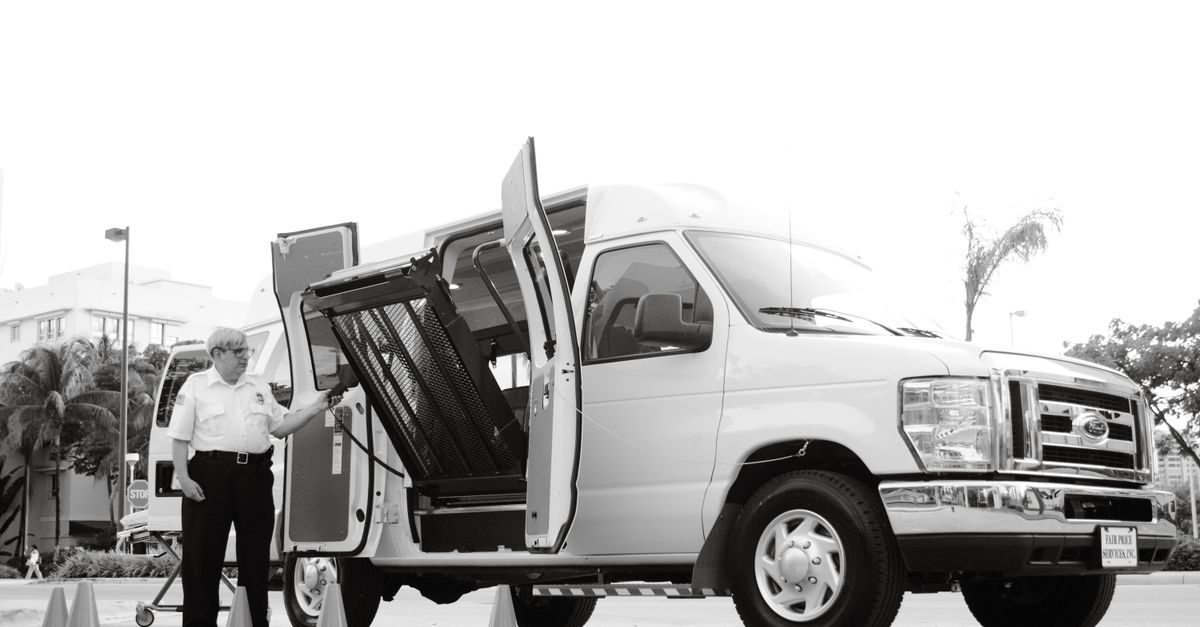 locksmith mobile service van — Sheepshead Bay, Brooklyn