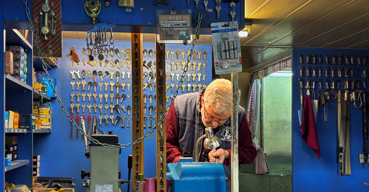 The Typical Costs of Common Locksmith Services in NYC — Sheepshead Bay, Brooklyn